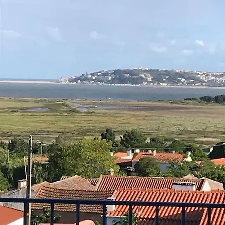 Lagoa 빌라 오비도스
